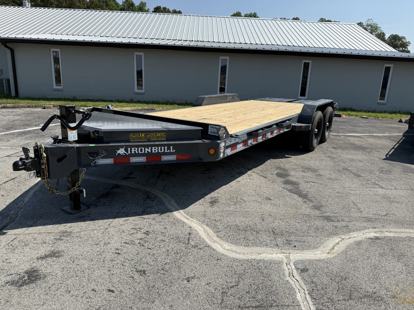 New 2026 Iron Bull EWB 83X20 I-BEAM SUR Equipment Trailer