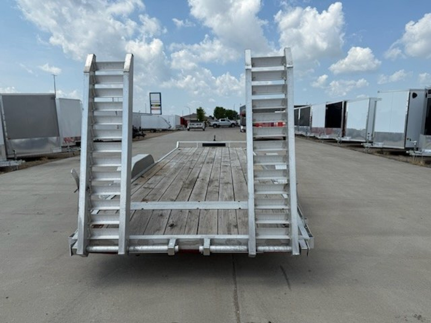 Used 2019 Quality Trailers 8320ALH10K Flatbed Trailer/Car Hauler