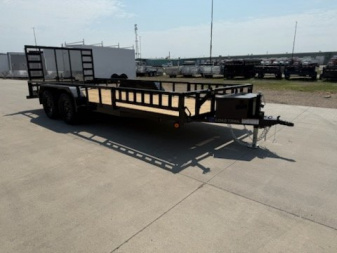 New 2025 LOAD TRAIL 83  X 18' TANDEM AXLE UTILITY)