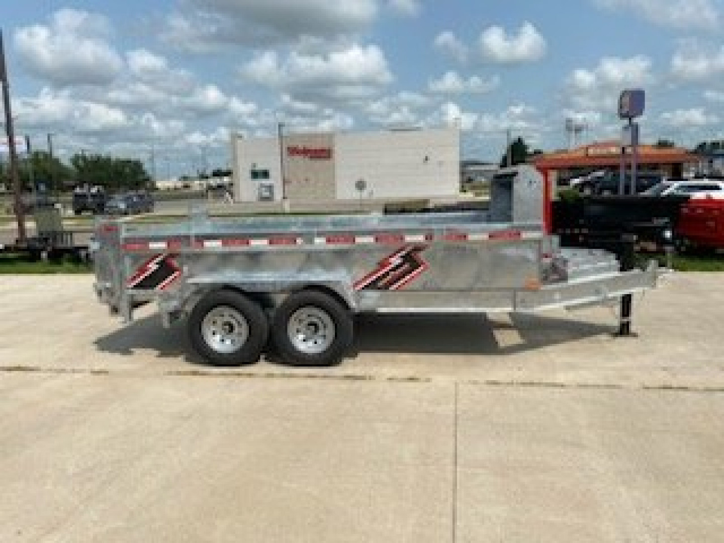 New 2025 TRIUMPH TRAILERS DT-TA82x14-70 Dump Trailer