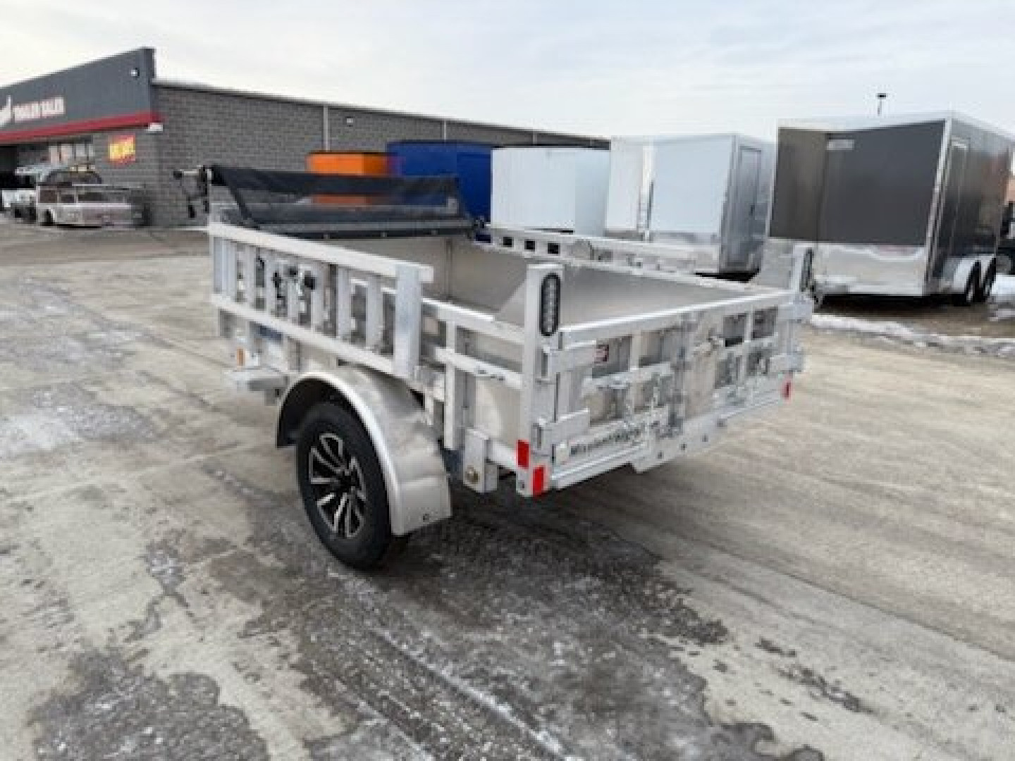 New 2025 Mission 5X8 DUMP Dump Trailer W/Tarp & Ramps