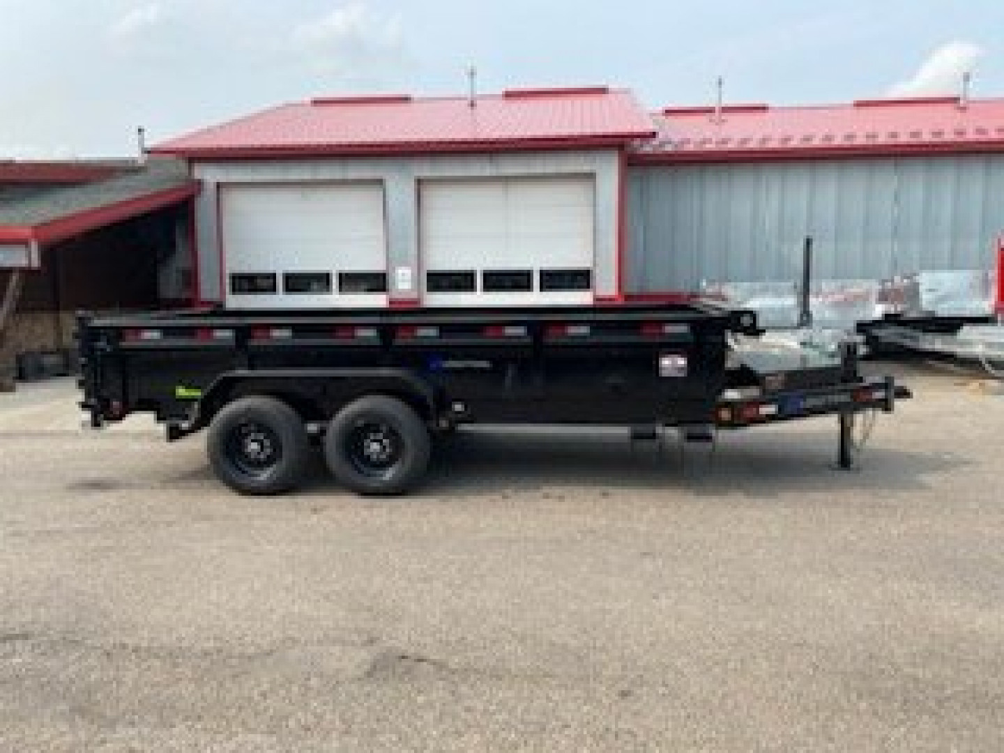 New 2025 LOAD TRAIL DL16 Dump 16k, 7ga. Floor, Fork Holders