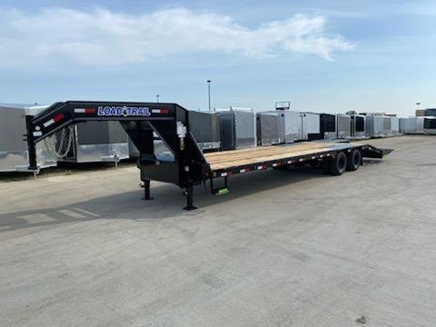 New 2024 LOAD TRAIL GP24 8.5'X30' (25'+5') WITH MAX RAMPS