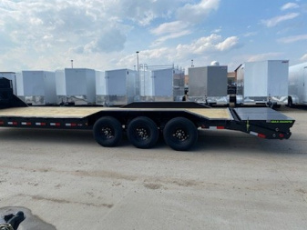 New 2024 LOAD TRAIL GC21K 102"X30' WITH DRIVE OVER FENDERS AND MAX RAMPS