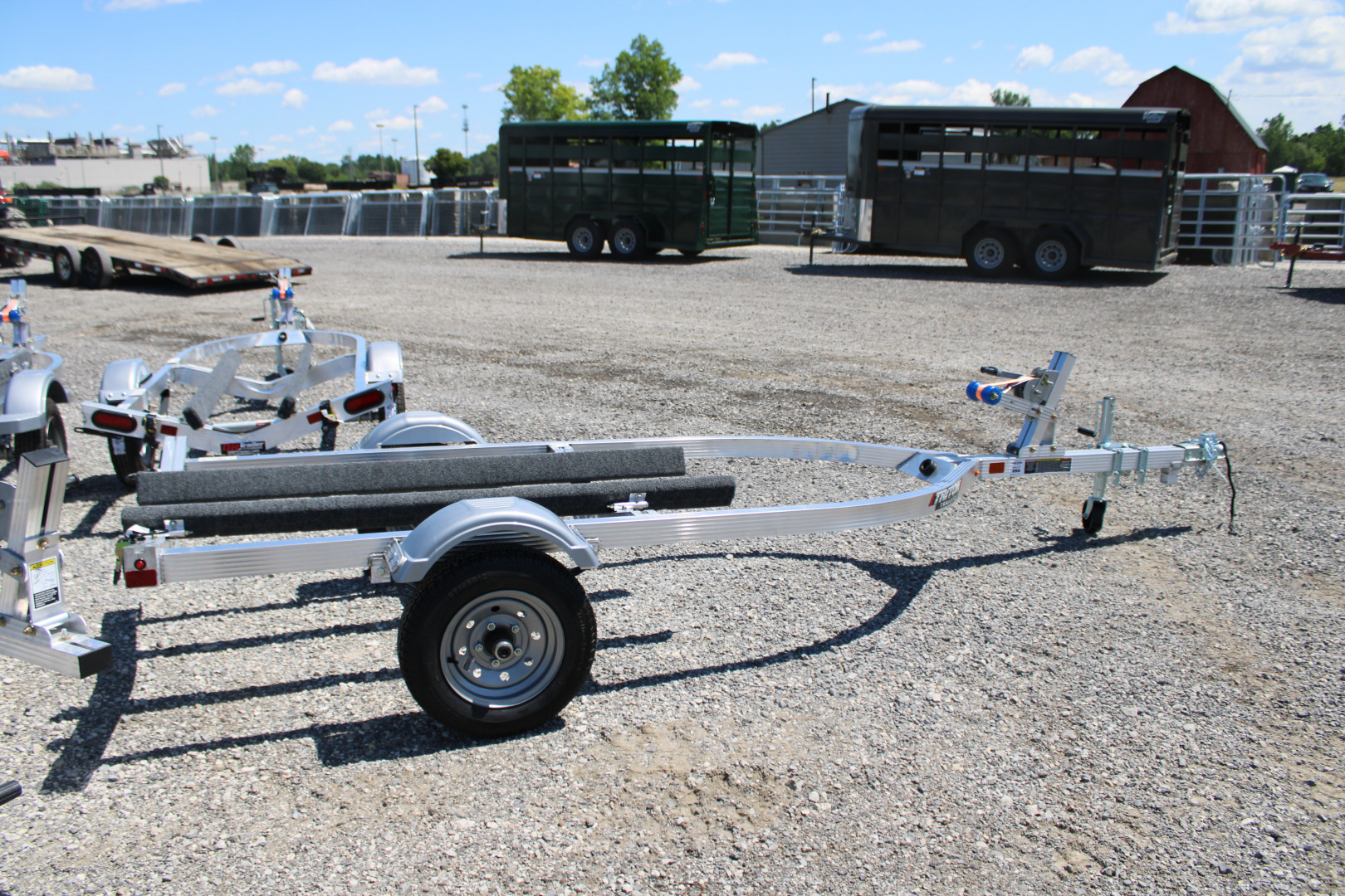 New 2025 Triton Trailers JET 1 PLACE JET SKI TRAILER 48942 Boat Trailer