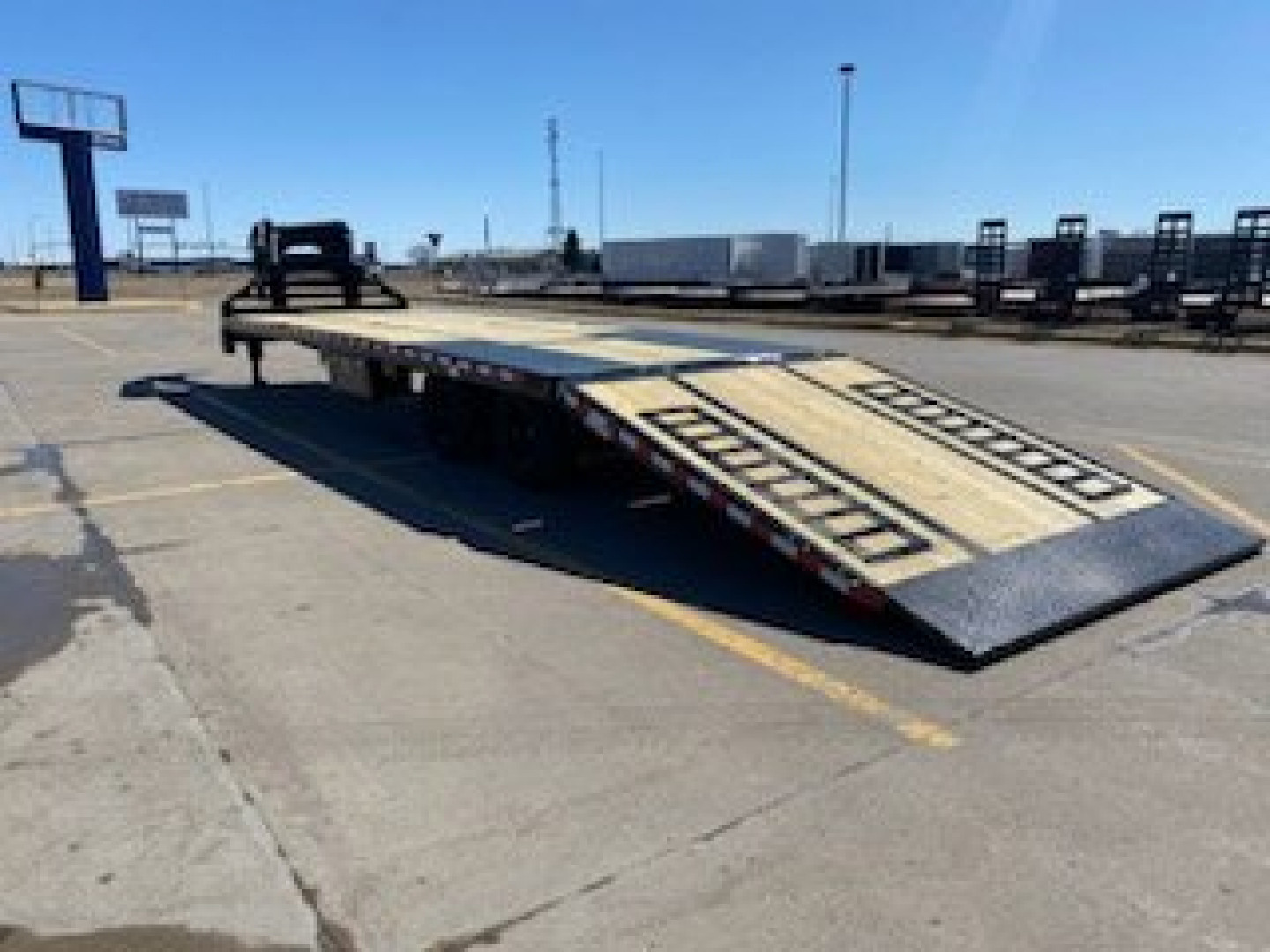 New 2024 Midsota FBGN-36HB HYDRAULIC DOVE TAIL & JACKS