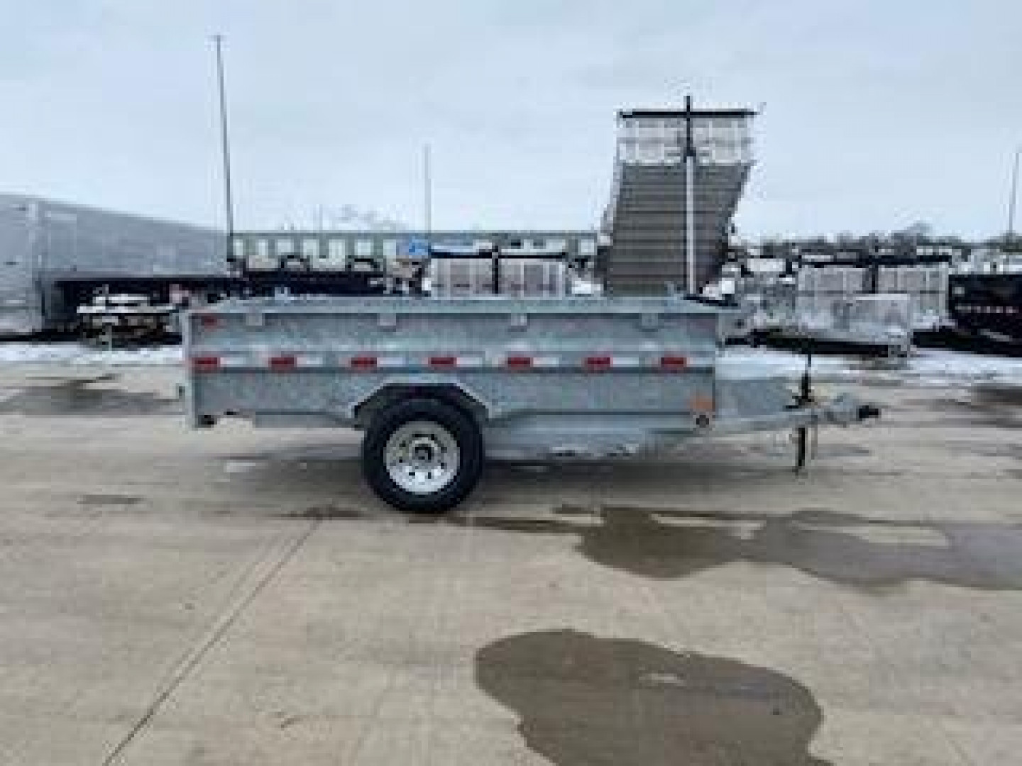 New 2024 TRIUMPH TRAILERS GDT-SAE5x10-52 Galvanized Dump Trailer