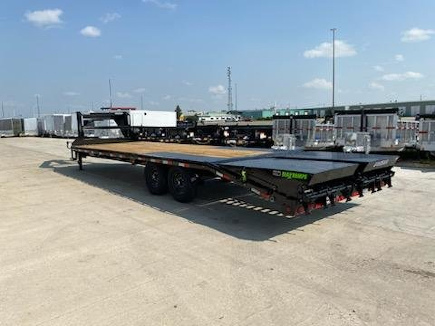 New 2024 LOAD TRAIL GS14 8.5'X28' (23+5) MAX RAMPS