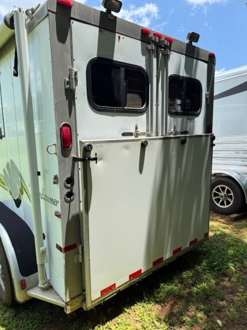 Used 1999 Sundowner Sundowner Valuelite Horse Trailer