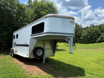 Used 1999 Sundowner Sundowner Valuelite Horse Trailer