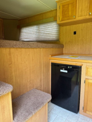Used 1999 Sundowner Sundowner Valuelite Horse Trailer