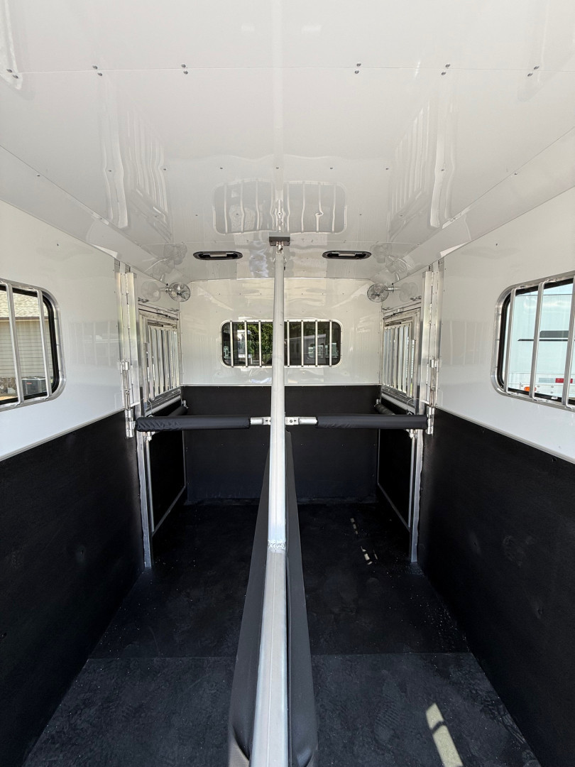 New 2026 Adam 2H ST Jubilee Bumper Pull Horse Trailer