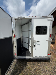 New 2026 KIEFER MANUFACTURING Kruiser 3 Horse Slant Load Bumper Pull Horse Trailer