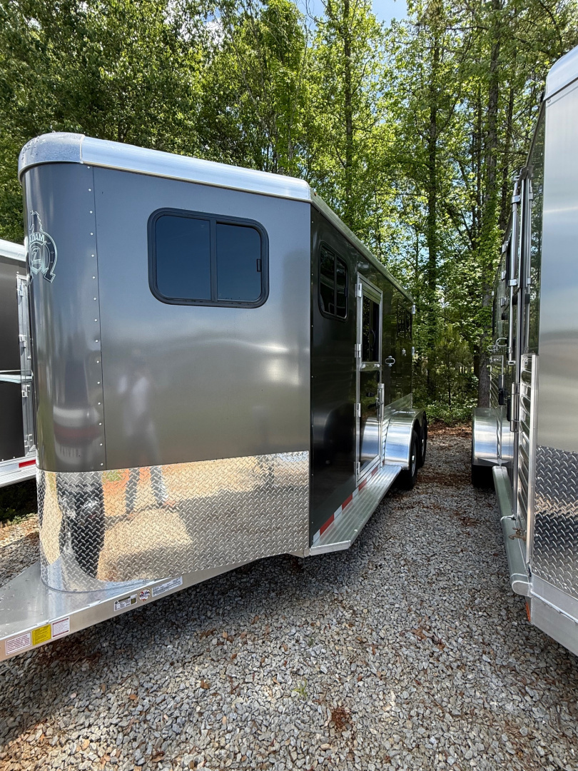 New 2026 Adam 2 Horse Straightload JuLite Bumper Pull Horse Trailer