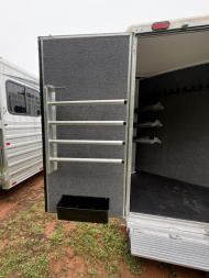 Used 2019 CIMARRON TRAILERS Norstar 3H 10' Sideload Living Quarters