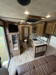 Used 2019 CIMARRON TRAILERS Norstar 3H 10' Sideload Living Quarters