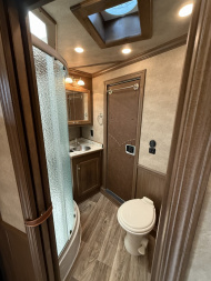 Used 2019 CIMARRON TRAILERS Norstar 3H 10' Sideload Living Quarters