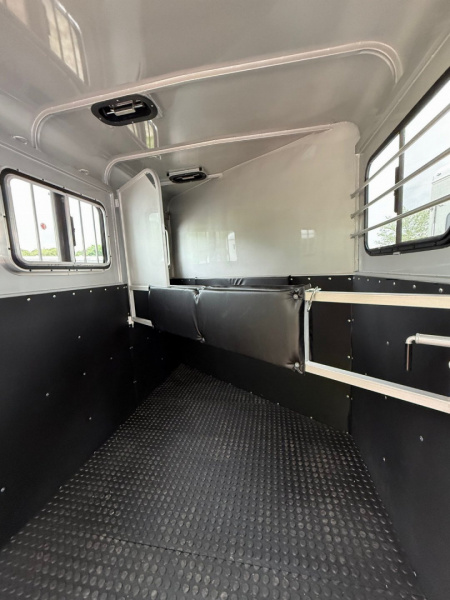 New 2026 Bee Chief 2 Horse Fully Enclosed Bumper Pull Horse Trailer