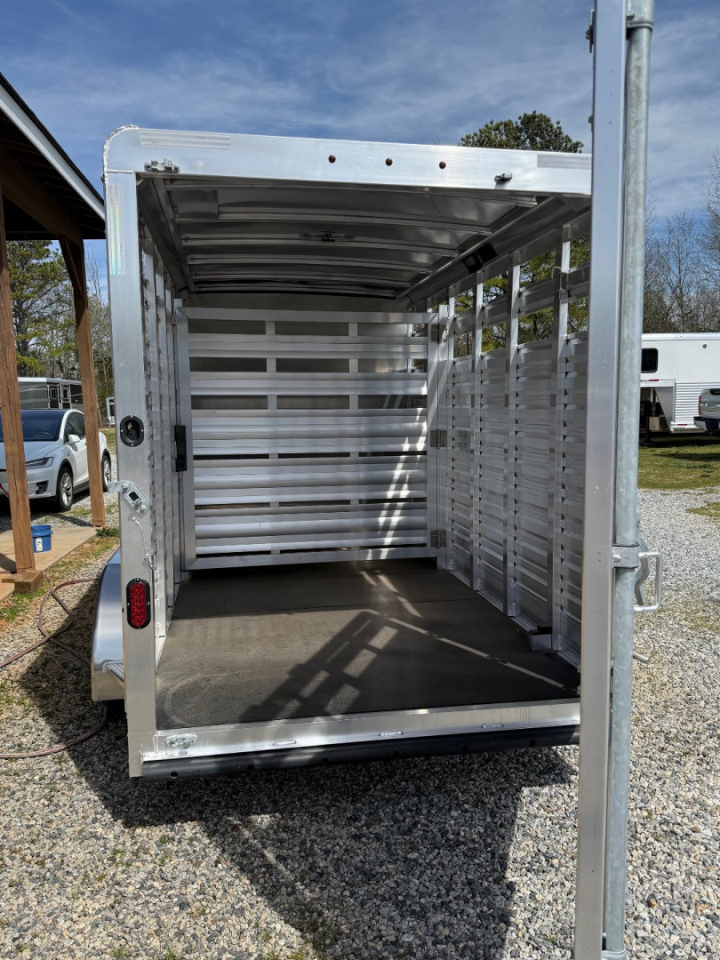 New 2026 Exiss Trailers Express 616 Horse Trailer