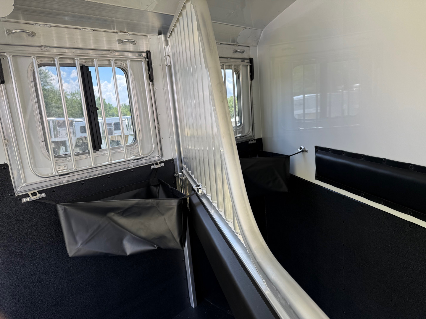 New 2026 4-STAR TRAILERS 2 Horse Slant Load Bumper Pull - White Exterior