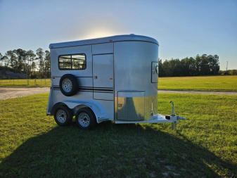 New 2025 BEE Wrangler 2 Horse Straight Load BP Horse Trailer