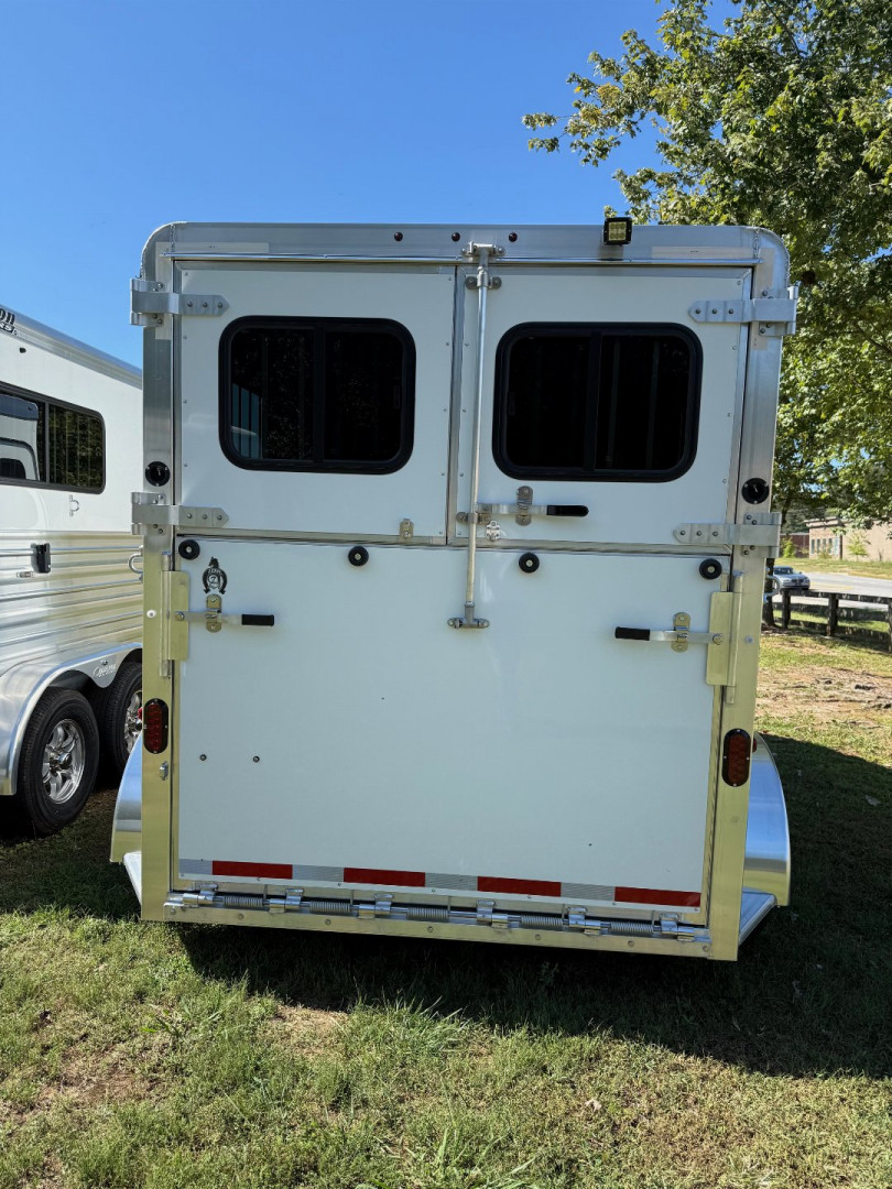 New 2025 ADAM 2 Horse Straightload JuLite Side Ramp Bumper Pull