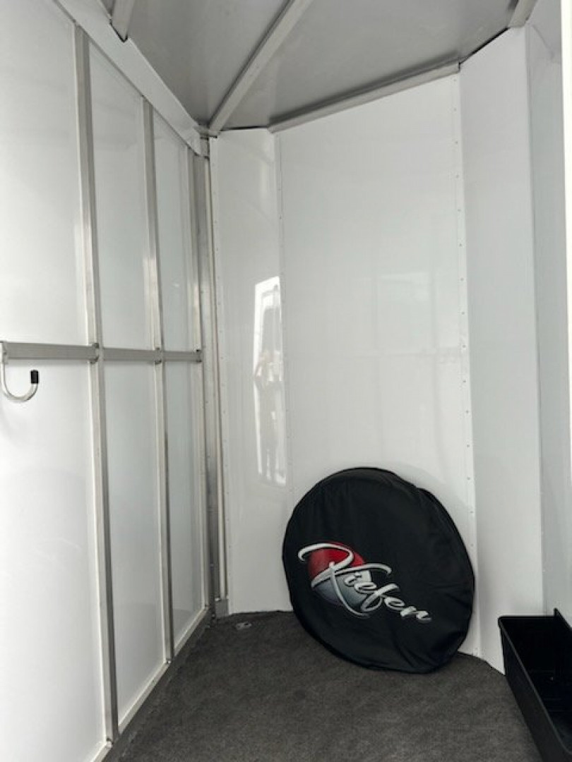 New 2026 Kiefer Manufacturing Kruiser 2 Horse Slant Load Bumper Pull Horse Trailer