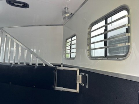 New 2026 Kiefer Manufacturing Kruiser 2 Horse Slant Load Bumper Pull Horse Trailer