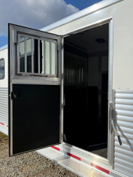 New 2025 ADAM Custom Coach 4 Horse Head to Head Horse Trailer
