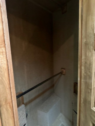 Used 2014 CIMARRON TRAILERS 3 Horse 17' Outlaw Living Quarters Horse Trailer