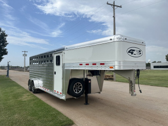 New 2025 4-Star Trailers 20' Stock Combo Trailer