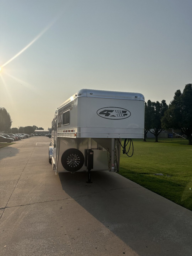 New 2026 4-STAR TRAILERS 4 Horse Slant Super Tack Gooseneck