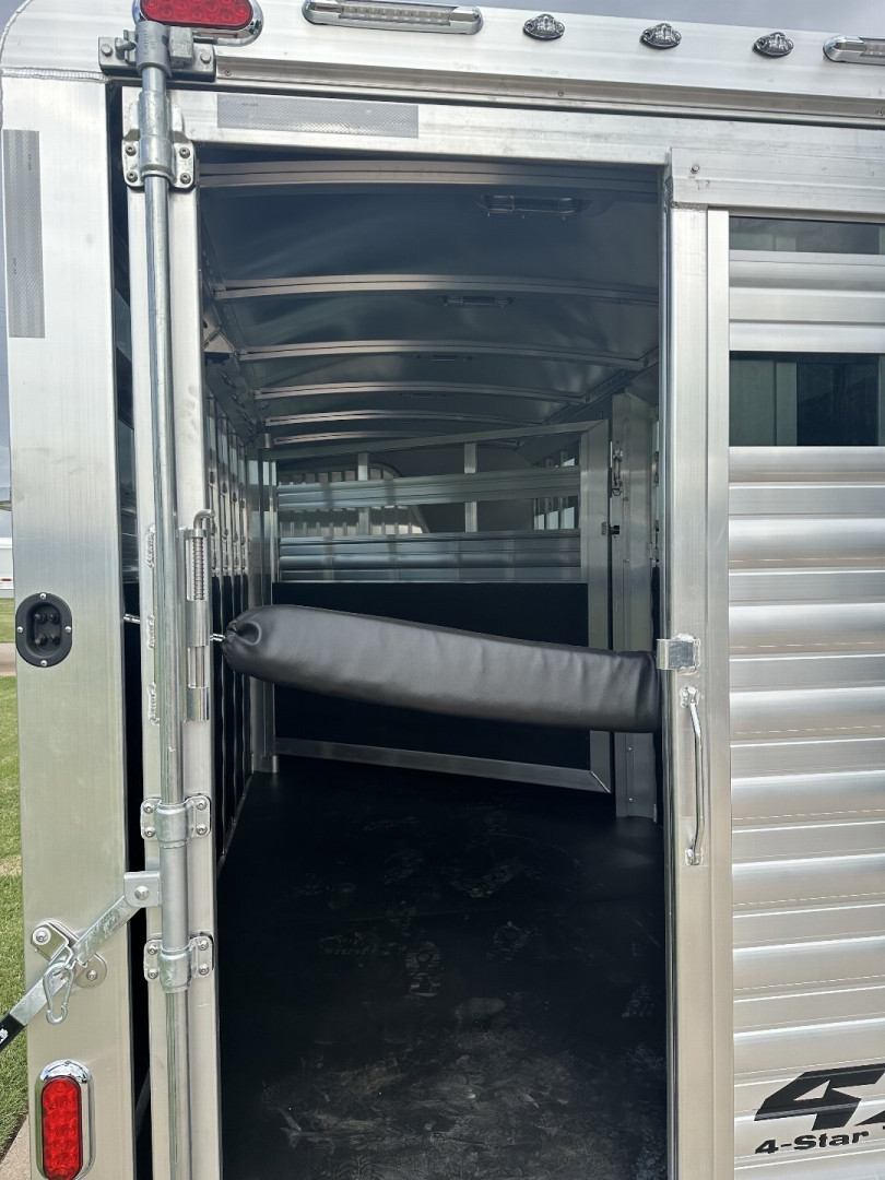 New 2026 4-Star Trailers Stock Combo Dual Door Stock / Stock Combo Trailer