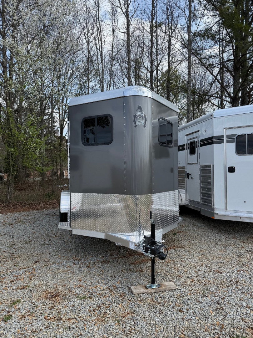 New 2025 ADAM Jubilee 2H ST Load w/Side ramp Horse Trailer