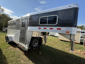 New 2026 4-Star Trailers 3 Horse Slant 7'6 tall Gooseneck Horse Trailer