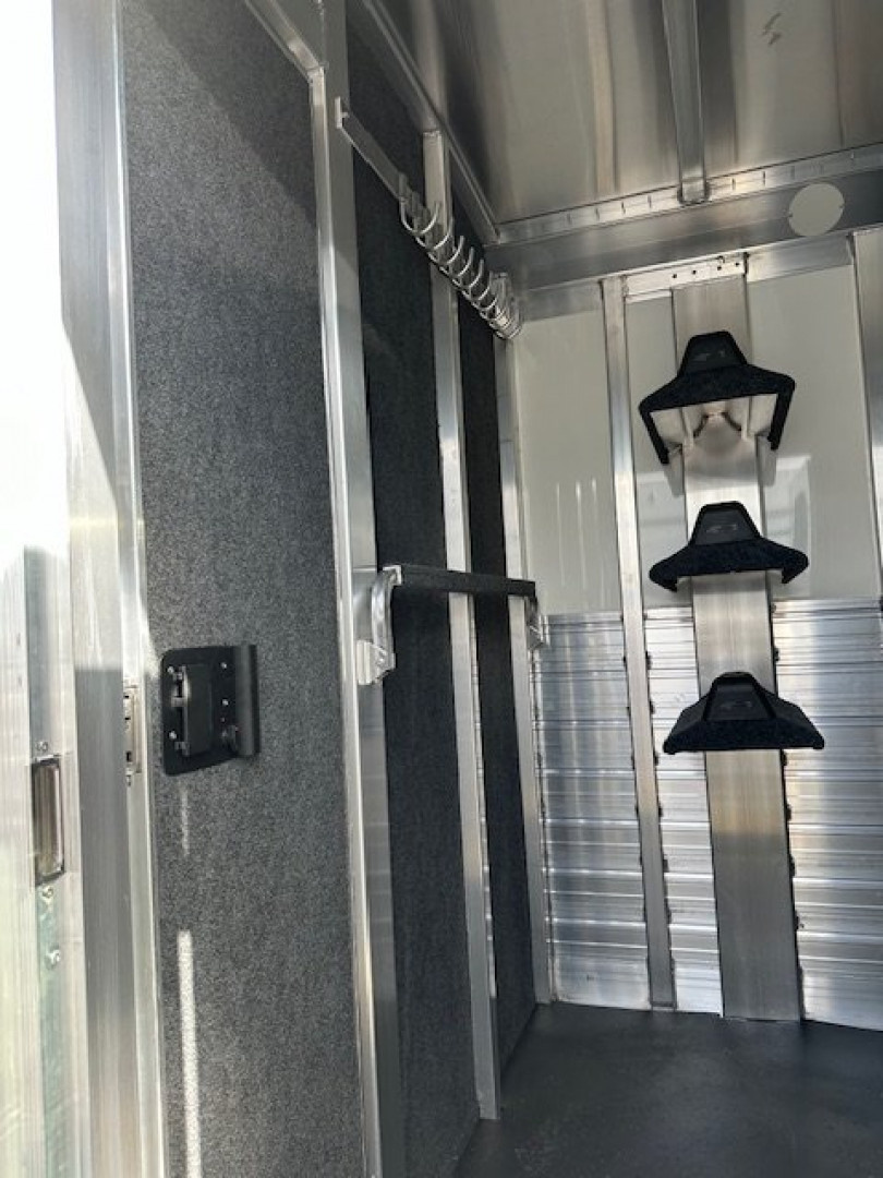 New 2027 4-Star Trailers 2+1 Gooseneck Horse Trailer