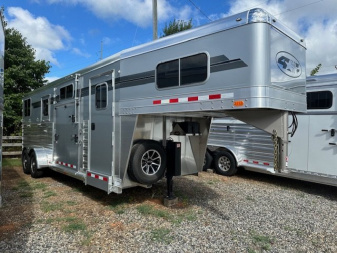 New 2026 4-Star Trailers 2+1 Gooseneck Horse Trailer