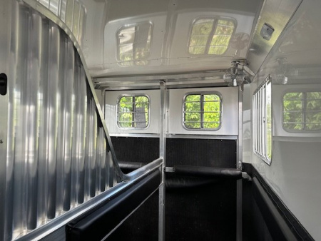 New 2027 4-Star Trailers 2+1 Gooseneck Horse Trailer