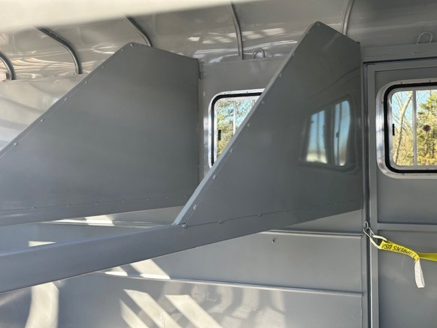 New 2025 Delta Trailers 3 Horse Slant Load BP Horse Trailer