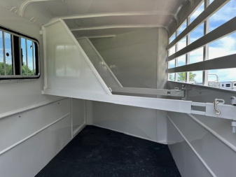 New 2025 DELTA TRAILERS 3 Horse Slant Load BP Horse Trailer