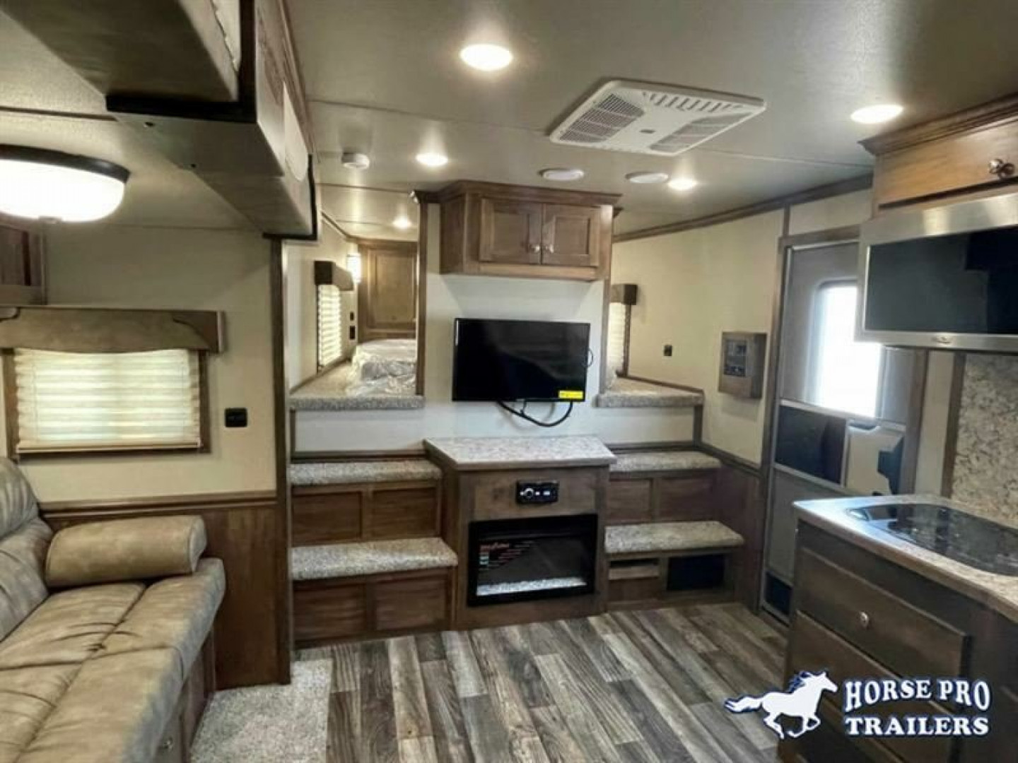 New 2023 Merhow Trailers 3 Horse 14' Living Quarters Slideout Horse Trailer