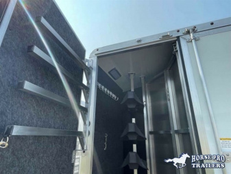 New 2023 Merhow Trailers 3 Horse 14' Living Quarters Slideout Horse Trailer