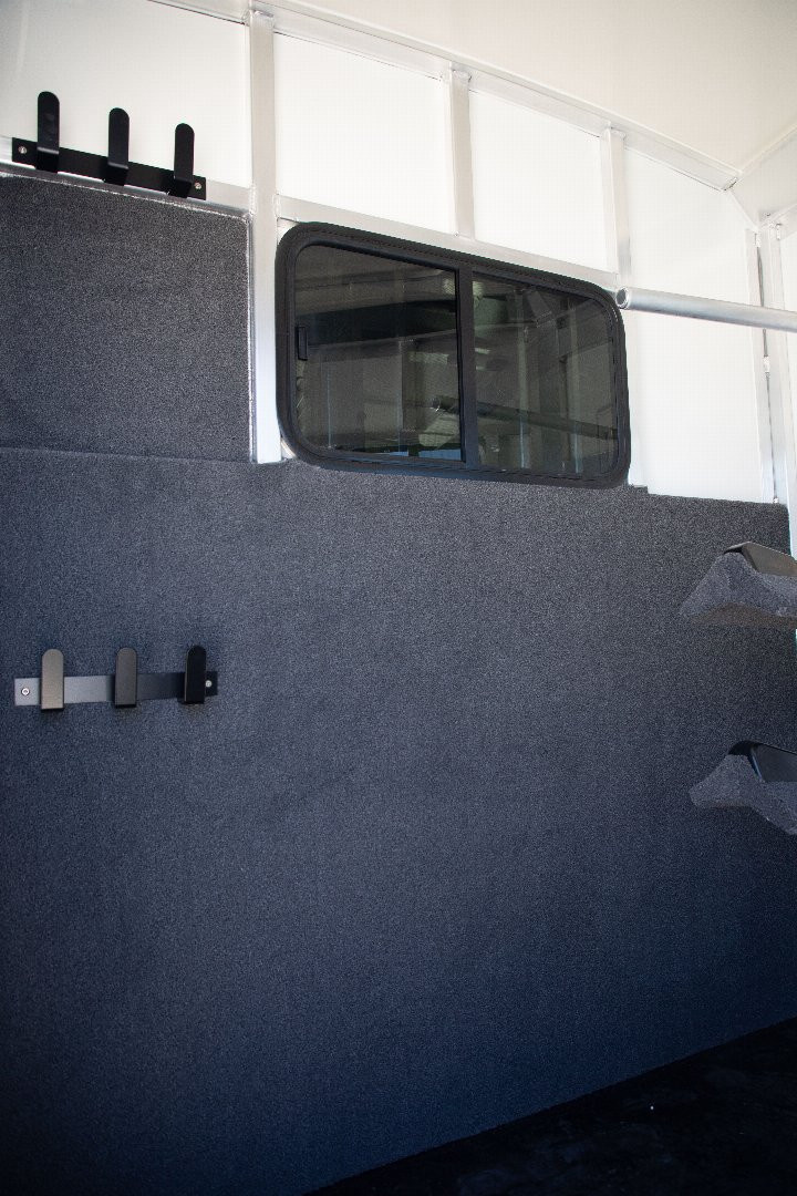 New 2027 Cimarron Trailers Norstar 2 Horse Side Ramp Horse Trailer