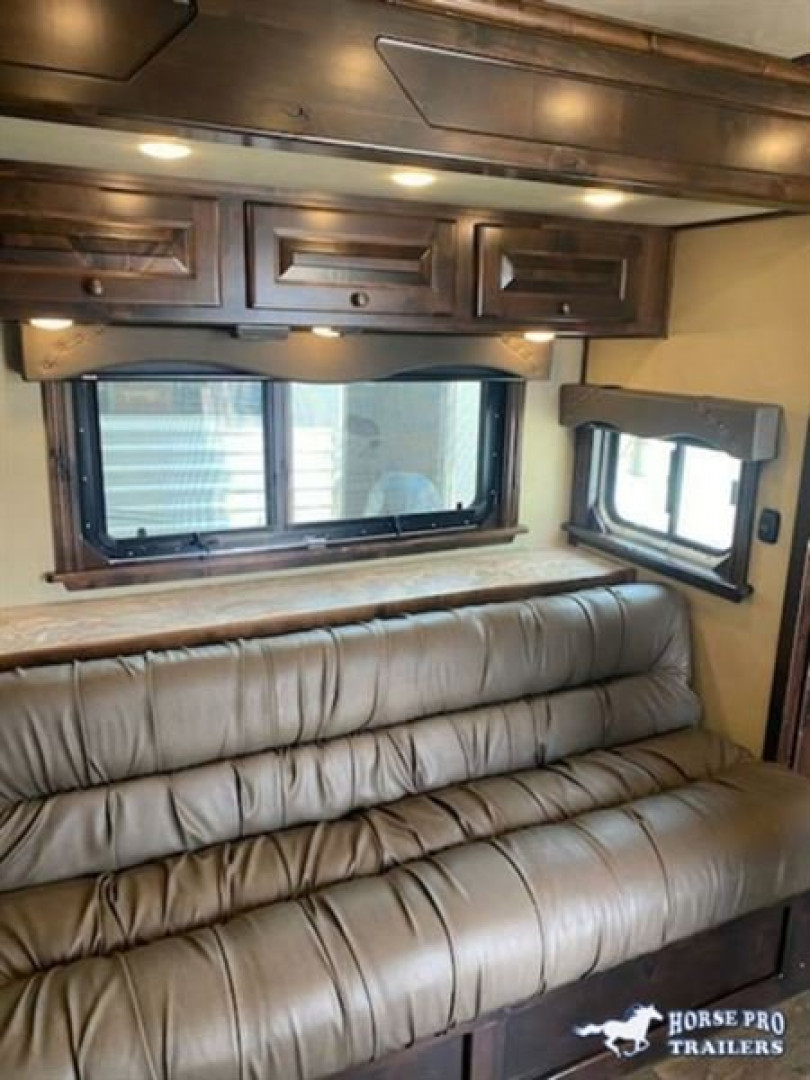 New 2025 CIMARRON TRAILERS Norstar 4 Horse Side Load 15'9 LQ Slideout Gener Horse Trailer