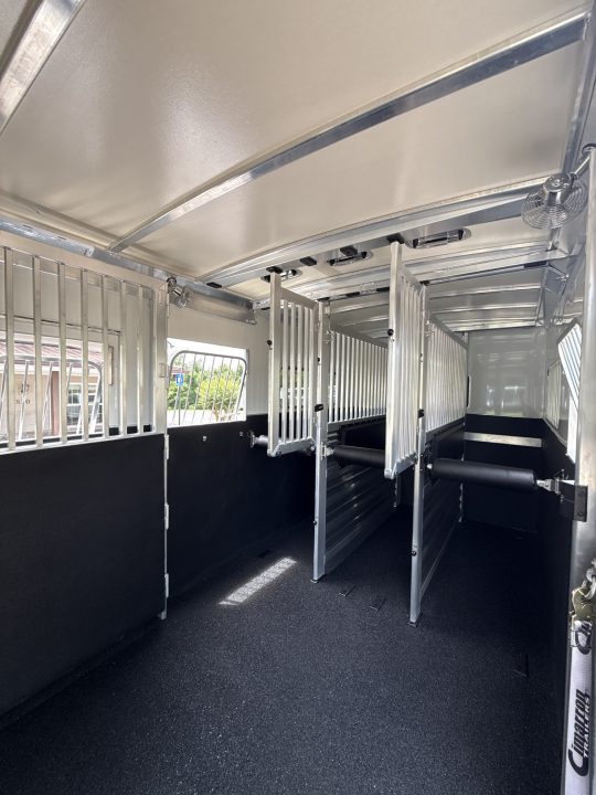 New 2027 Cimarron Trailers Norstar 6 Horse Head-To-Head +2 Horse Trailer