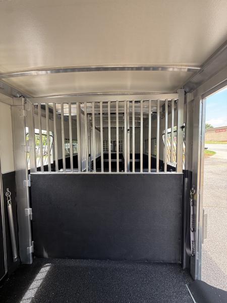 New 2027 Cimarron Trailers Norstar 6 Horse Head-To-Head +2 Horse Trailer