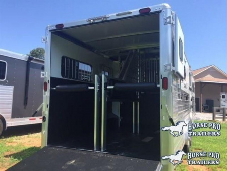 New 2027 Cimarron Trailers Norstar 6 Horse Head-To-Head Horse Trailer