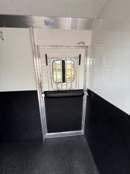New 2027 4-Star Trailers 2+1 Gooseneck Horse Trailer
