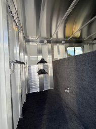 New 2026 4-Star Trailers 2 Horse Straight load Gooseneck Horse Trailer