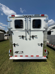 New 2026 4-Star Trailers 2 Horse Straight load Gooseneck Horse Trailer